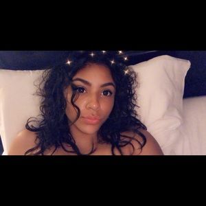 Meet your Posher, Leiliana